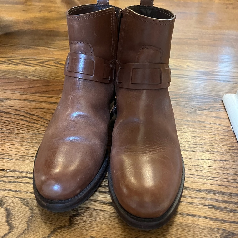 Tory Burch Brown Leather Heeled Boots
